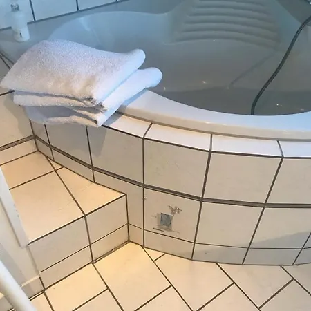 Villa Med Havudsigt Og Vildmarksbad *