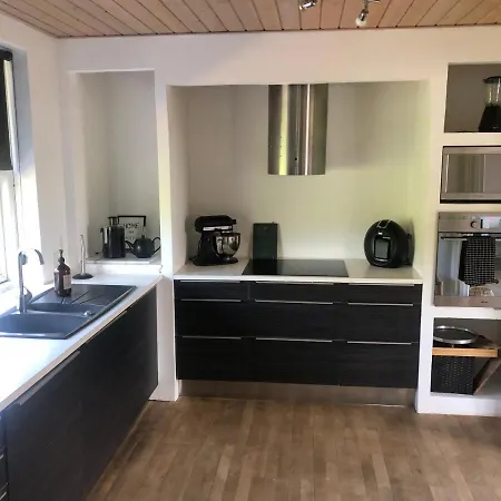 Med Havudsigt Og Vildmarksbad Villa
